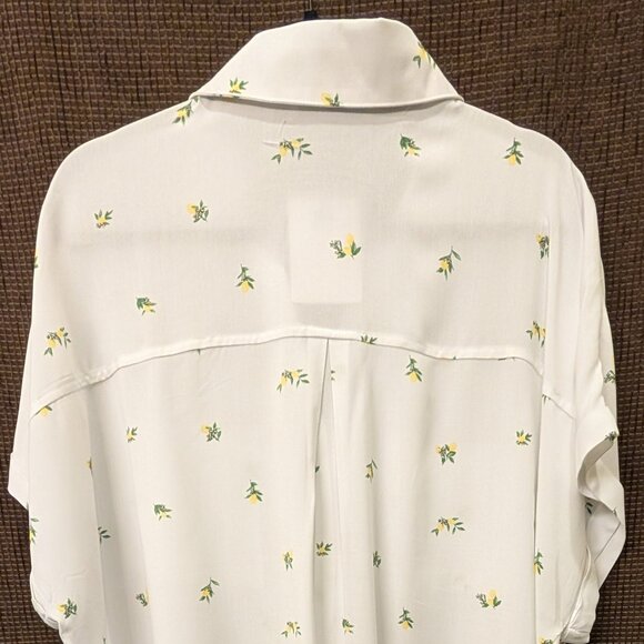 Emily Daniels Womens Plus Sz 2XL Short Sleeve Tie Front Button Front Blouse NWT - Picture 2 of 6